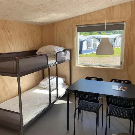 Hotel Camping *